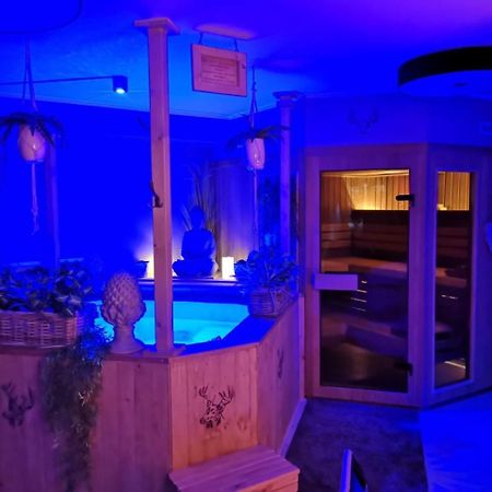 Hotel Landhaus Strobl Am See Bad Wiessee Exterior foto